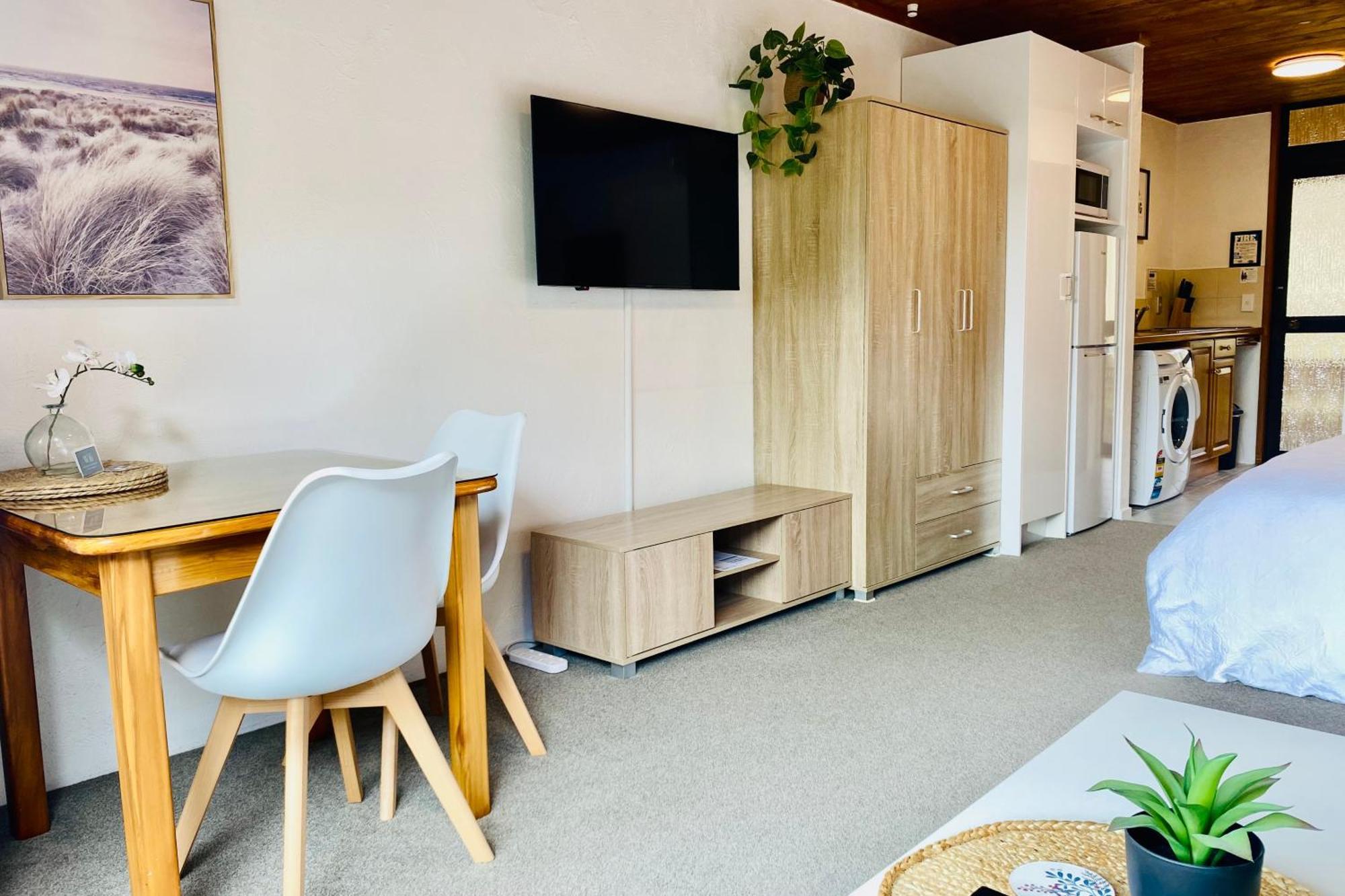 The Swiss Chalet Holiday Apartment 4, Bay Of Islands 派西亚 外观 照片